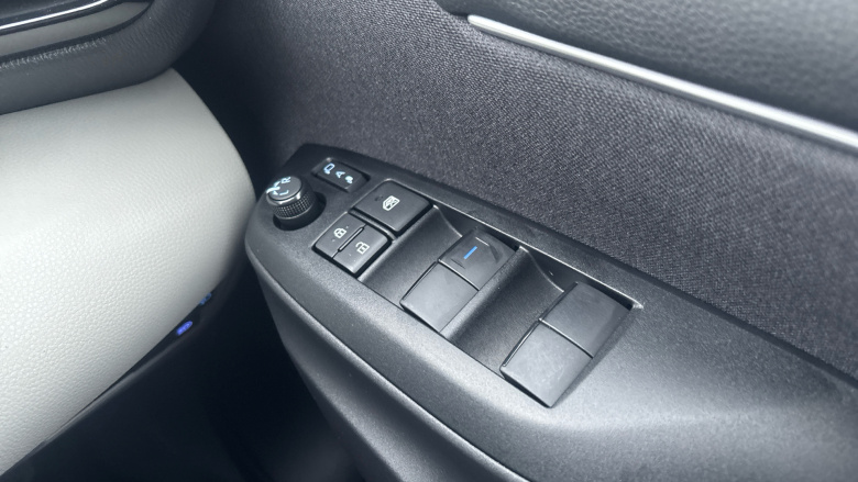 Toyota Yaris 1.5 Hybrid Excel 5dr CVT Hybrid Hatchback